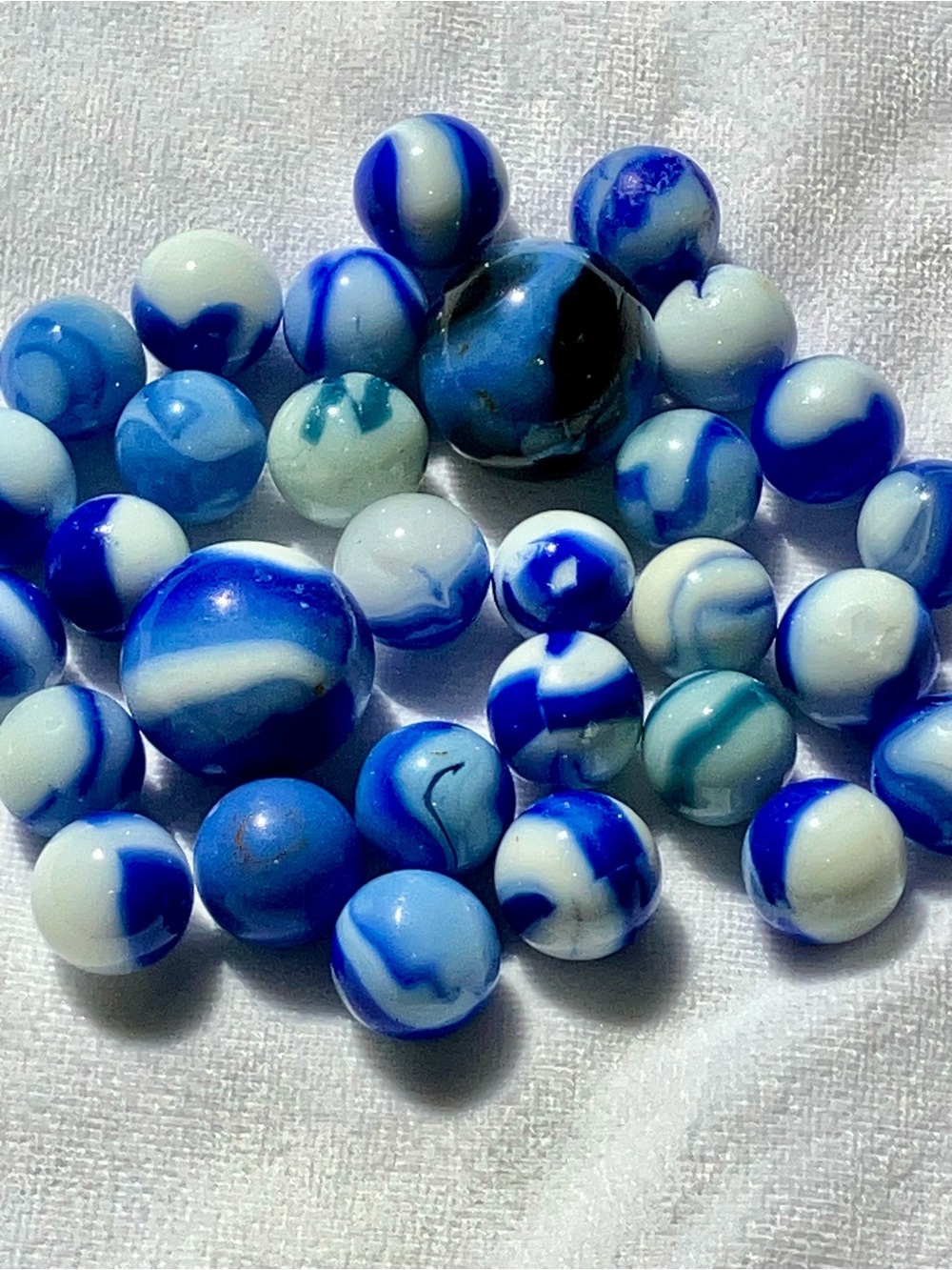 Vintage 30 pc collection Blue and White glass marbles